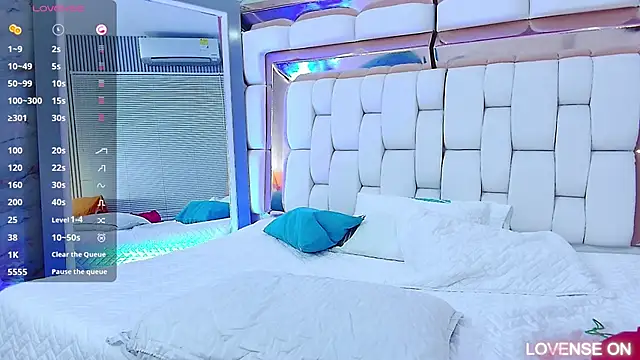 sexysistter online show from March 19, 2025, 12:23 pm