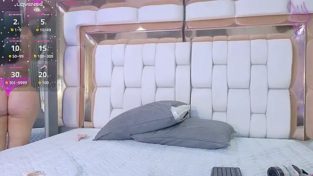 sexysistter online show from February 4, 2026, 12:11 pm