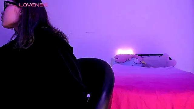 Snapshot of Milena_joline chatting on October 28, 2025, 2:42 pm Milena joline online show from October 28, 2025, 2:42 pm