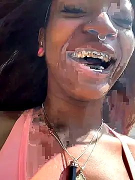 mochamimi online show from September 13, 2025, 5:13 pm