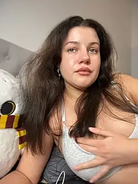 Snapshot of likaxxx chatting on December 17, 2024, 6:31 pm likaxxx online show from December 17, 2024, 6:31 pm