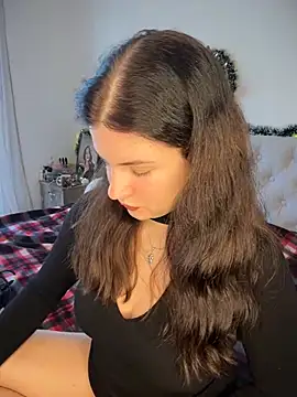 Snapshot of likaxxx chatting on December 25, 2024, 12:15 pm likaxxx online show from December 25, 2024, 12:15 pm