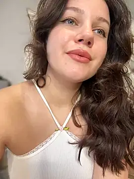 Snapshot of likaxxx chatting on February 5, 2025, 12:27 pm likaxxx online show from February 5, 2025, 12:27 pm