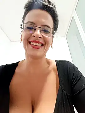 RebeccaNoble online show from September 10, 2025, 6:30 pm