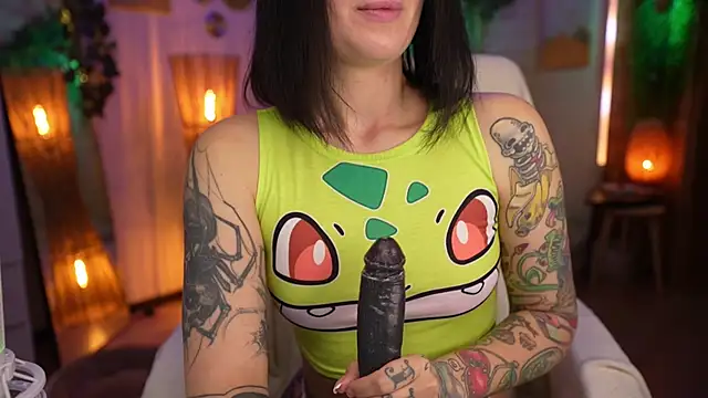 Snapshot of KeokiStar_ chatting on February 28, 2025, 5:04 pm KeokiStar online show from February 28, 2025, 5:04 pm