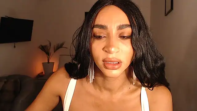 destinne mill  online show from December 5, 2025, 10:24 am