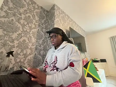 blacksexybeauty31 online show from June 2, 2026, 9:33 am