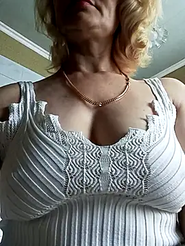 JennyOMay online show from March 9, 2026, 3:54 am