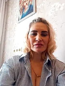 JennyOMay online show from March 23, 2026, 9:13 am