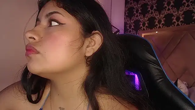 Snapshot of ChantalPetit chatting on July 9, 2026, 2:54 pm ChantalPetit online show from July 9, 2026, 2:54 pm