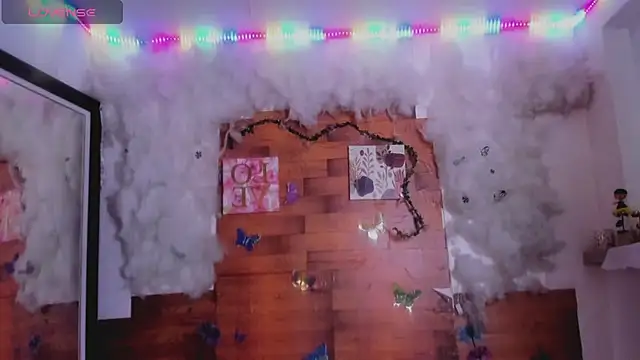 kelly thomson online show from February 5, 2025, 3:55 am