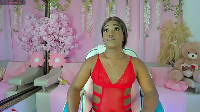 Snapshot of SammyGirlTS chatting on October 22, 2025, 7:46 pm SammyGirlTS online show from October 22, 2025, 7:46 pm