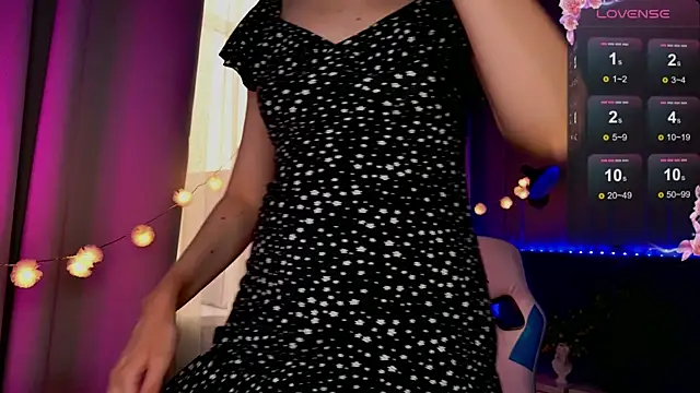 Ramona    online show from March 22, 2025, 9:45 am