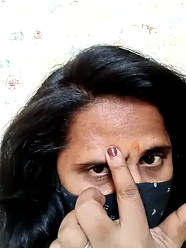 Indiantina online show from November 4, 2025, 7:40 am