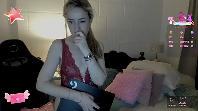 Snapshot of 1Sweetnina chatting on September 23, 2025, 8:56 pm 1Sweetnina online show from September 23, 2025, 8:56 pm