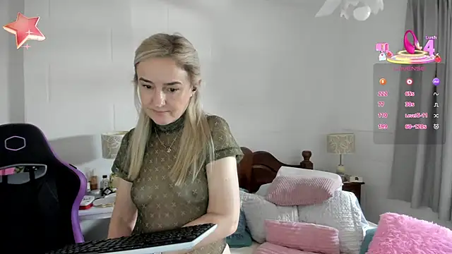 Snapshot of 1Sweetnina chatting on November 5, 2025, 5:35 pm 1Sweetnina online show from November 5, 2025, 5:35 pm