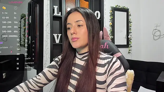 NoahWilliams  online show from December 2, 2024, 7:16 pm