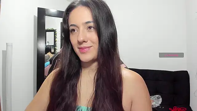 NoahWilliams  online show from February 7, 2025, 4:14 pm