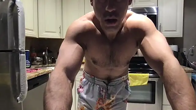 BigGuyMuscle online show from February 26, 2026, 3:05 am