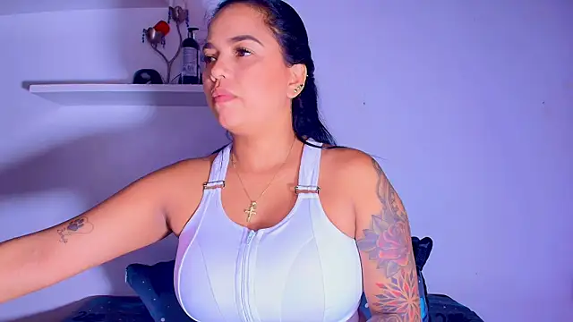 Snapshot of alexaa_walker chatting on March 5, 2025, 11:49 am alexaa walker online show from March 5, 2025, 11:49 am