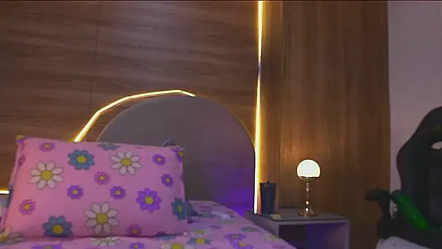 Snapshot of alexaa_walker chatting on February 26, 2026, 11:53 am alexaa walker online show from February 26, 2026, 11:53 am