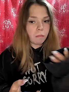 Zuli Kiska online show from December 20, 2025, 9:11 pm