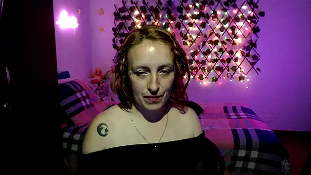 kittykalor09 online show from February 4, 2026, 1:22 am