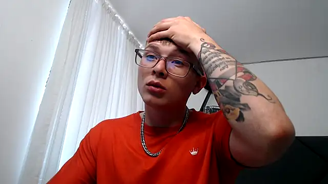 MathewCollin online show from March 19, 2025, 3:19 pm