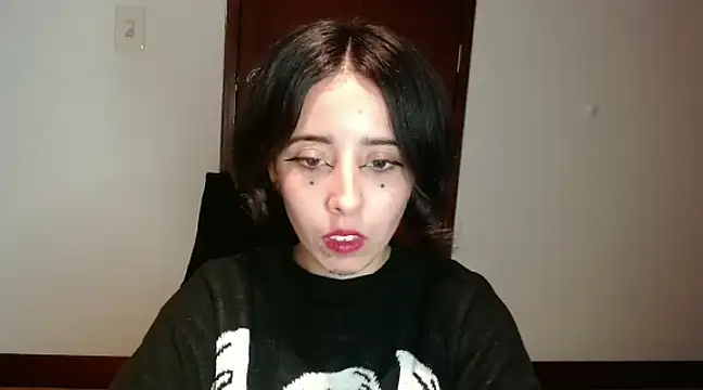 babyluna 8 8 online show from February 14, 2025, 2:39 am