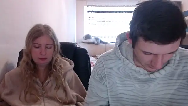 PeterAndJen online show from February 23, 2025, 10:06 am