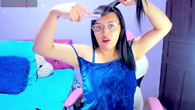 crissn0707 online show from March 31, 2026, 12:12 am