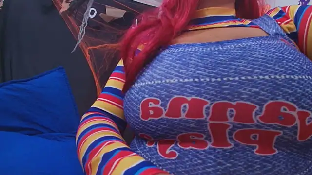 timkerbell  online show from October 31, 2025, 7:26 pm