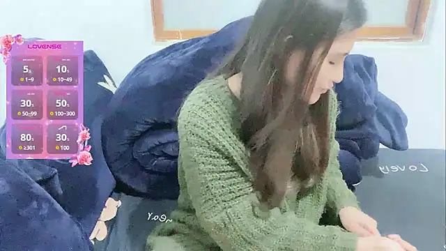 Snapshot of coco0318 chatting on December 4, 2024, 10:35 am coco0318 online show from December 4, 2024, 10:35 am