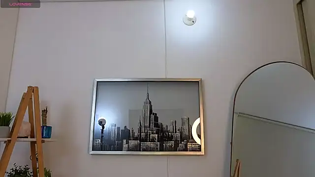 bella  adams online show from February 7, 2026, 10:41 am