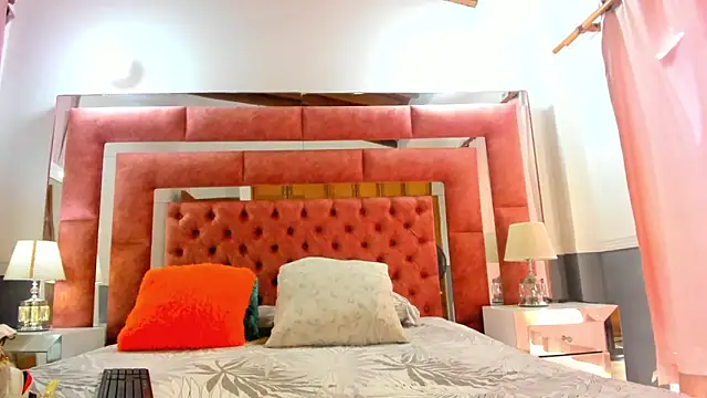 briana wonder69xxx online show from December 28, 2024, 2:53 pm