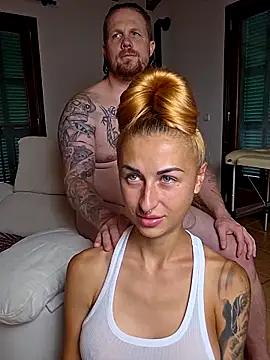 Snapshot of kylie_blck chatting on September 25, 2025, 3:49 pm kylie blck online show from September 25, 2025, 3:49 pm