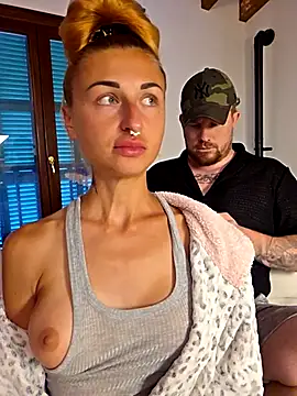 Snapshot of kylie_blck chatting on September 26, 2025, 4:00 pm kylie blck online show from September 26, 2025, 4:00 pm