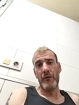 raulacab online show from April 9, 2026, 11:43 pm