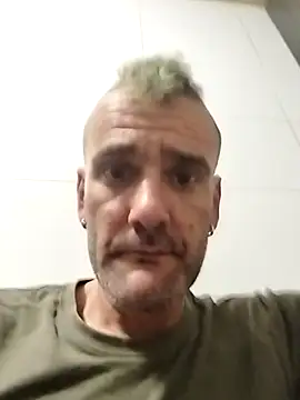 raulacab online show from April 22, 2026, 10:00 pm