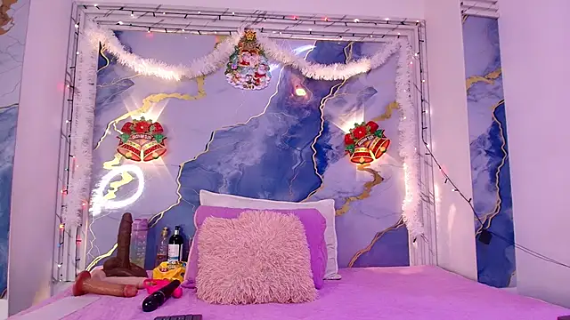 lorrayne  online show from December 19, 2025, 12:12 pm