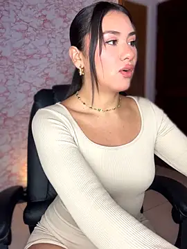 Ambar pe  online show from March 31, 2026, 3:08 am