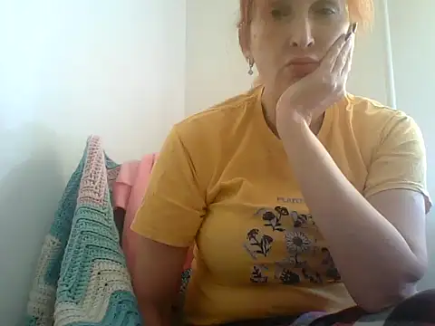 MssAngela online show from November 15, 2025, 9:06 am