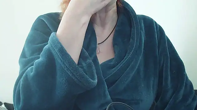 MssAngela online show from April 13, 2026, 5:57 am