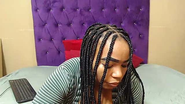 Snapshot of EBONYBUSTYY chatting on June 26, 2026, 6:01 pm EBONYBUSTYY online show from June 26, 2026, 6:01 pm