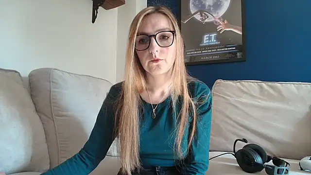 Snapshot of short_sweetpea chatting on September 30, 2025, 10:20 am short sweetpea online show from September 30, 2025, 10:20 am