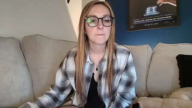 Snapshot of short_sweetpea chatting on October 8, 2025, 2:47 pm short sweetpea online show from October 8, 2025, 2:47 pm