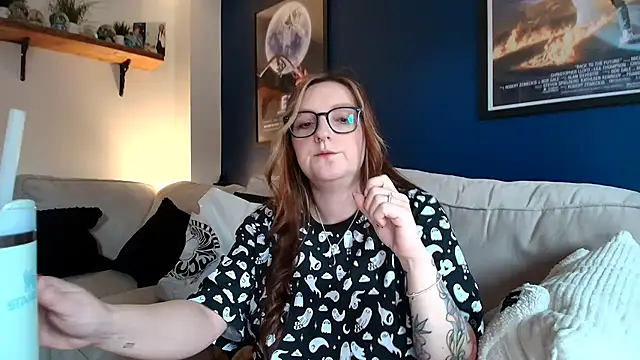 short sweetpea online show from February 2, 2026, 3:11 pm