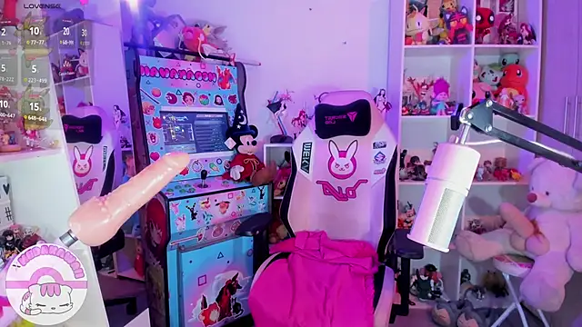 meda kawaii  online show from January 3, 2025, 3:05 am