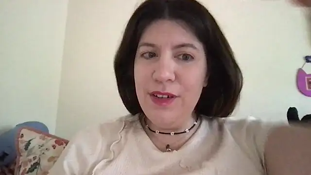 HYPHYtype online show from September 12, 2025, 5:57 pm