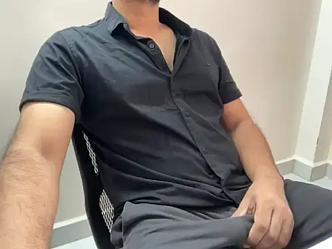 Arjun78877 online show from October 5, 2025, 9:07 am